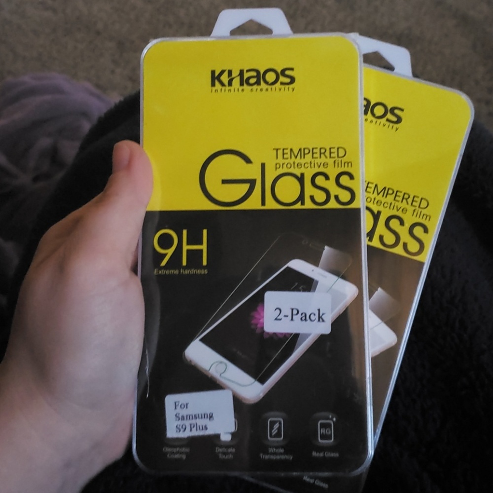 Galaxy s9 plus tempered glass 2 pack